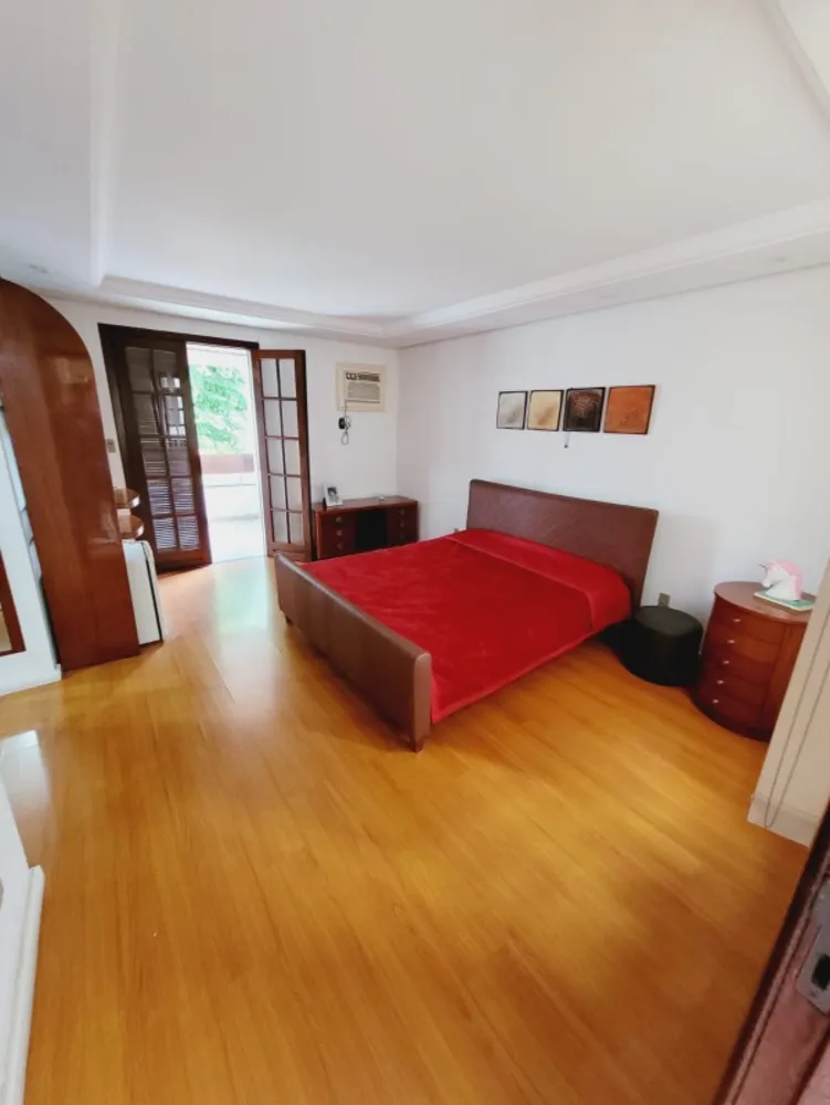 Casa, 3 quartos, 290 m² - Foto 11