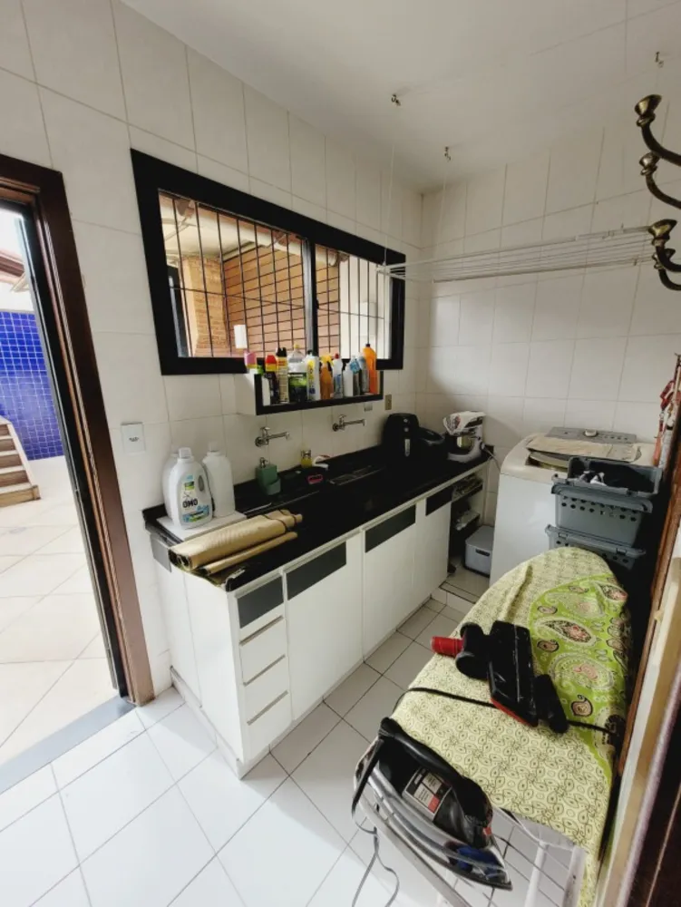 Casa, 3 quartos, 290 m² - Foto 8