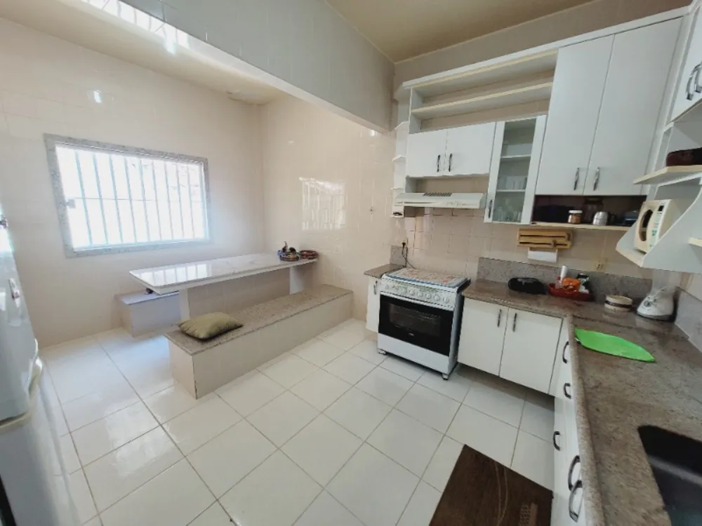 Casa, 7 quartos, 293 m² - Foto 11