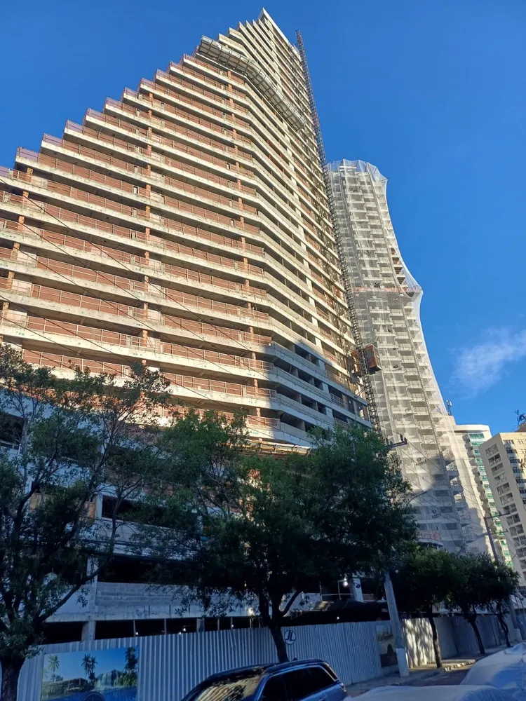 Apartamento, 3 quartos, 159 m² - Foto 1