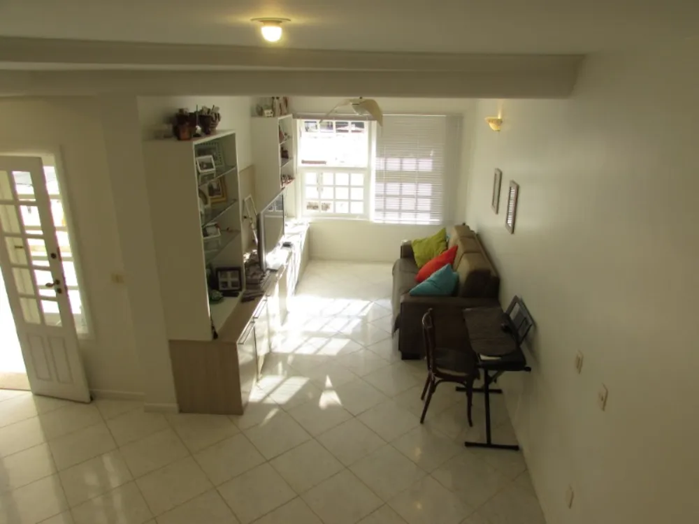 Casa, 4 quartos, 237 m² - Foto 5