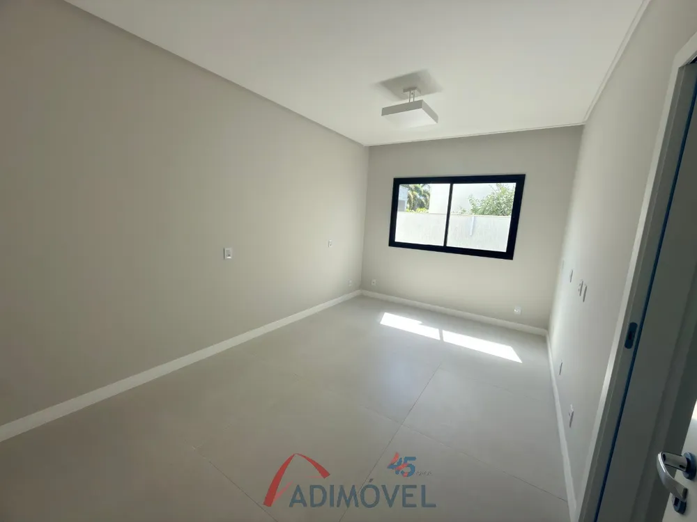 Casa, 3 quartos, 248 m² - Foto 16