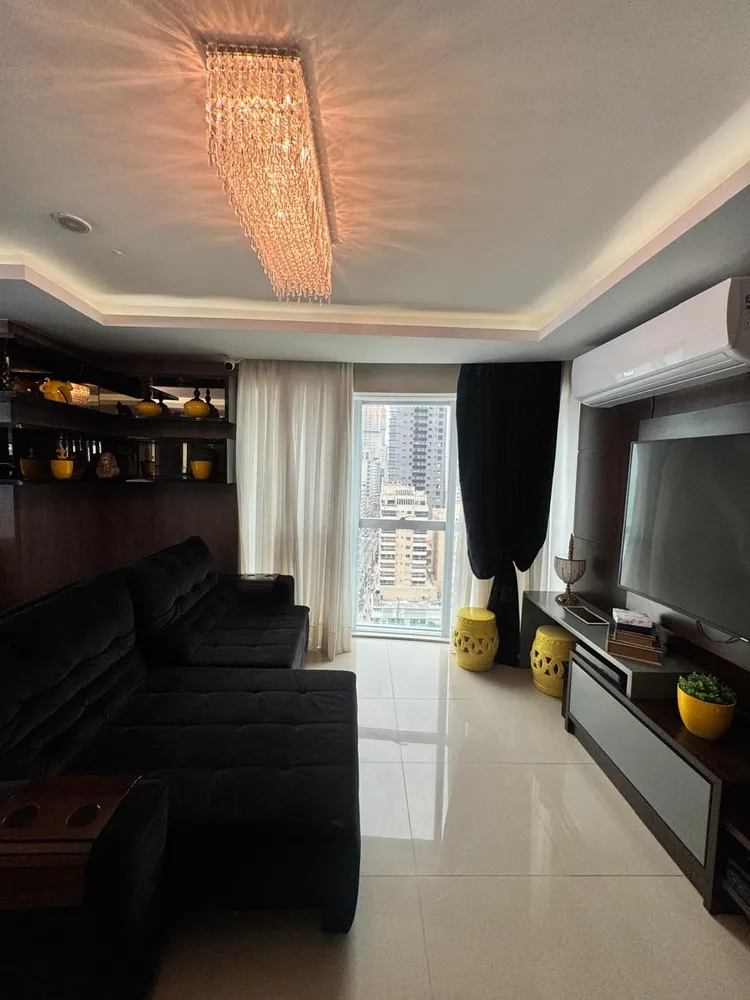 Apartamento, 3 quartos, 200 m² - Foto 2