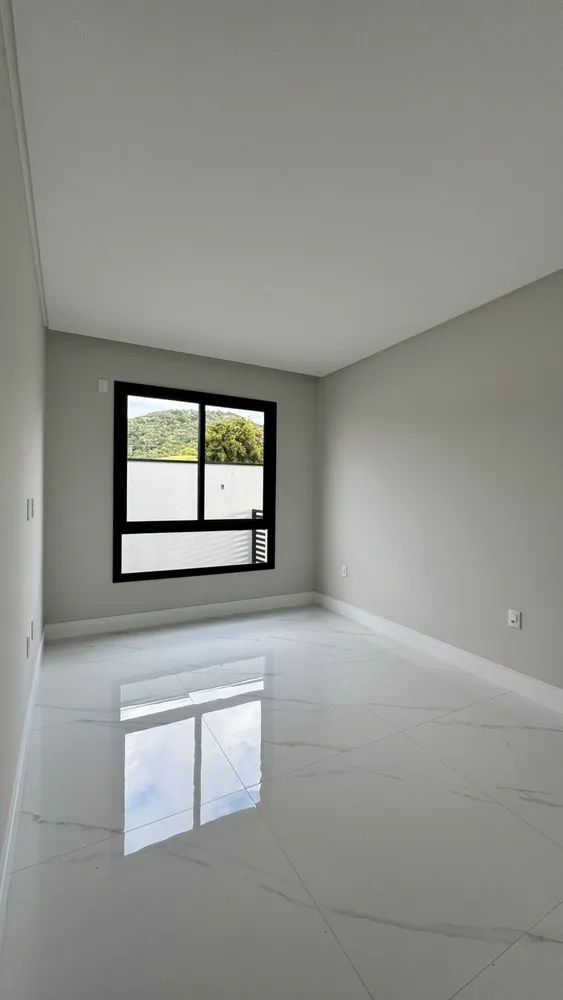 Casa, 4 quartos, 231 m² - Foto 4