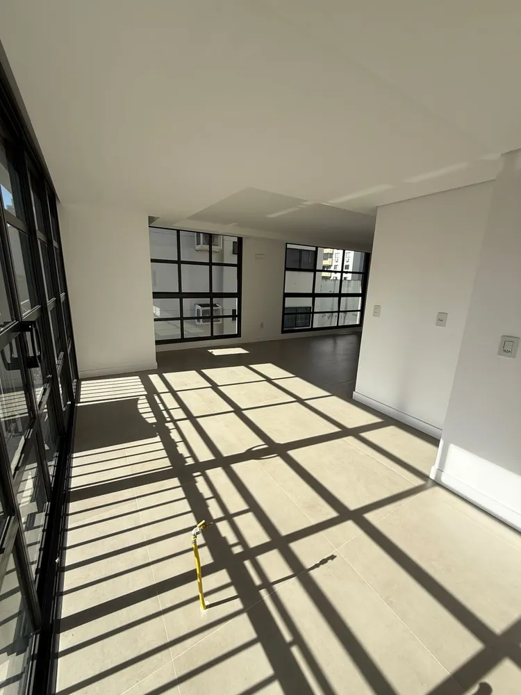 Apartamento, 3 quartos, 99 m² - Foto 2