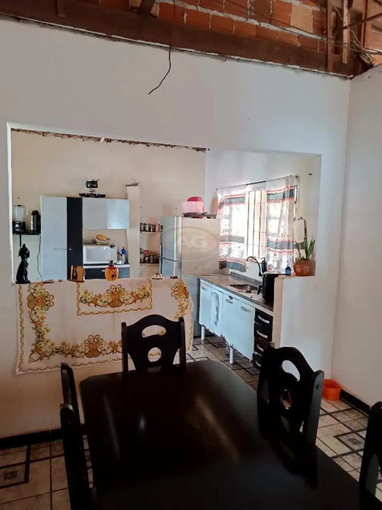 Chácara, 4 quartos, 1131 m² - Foto 2
