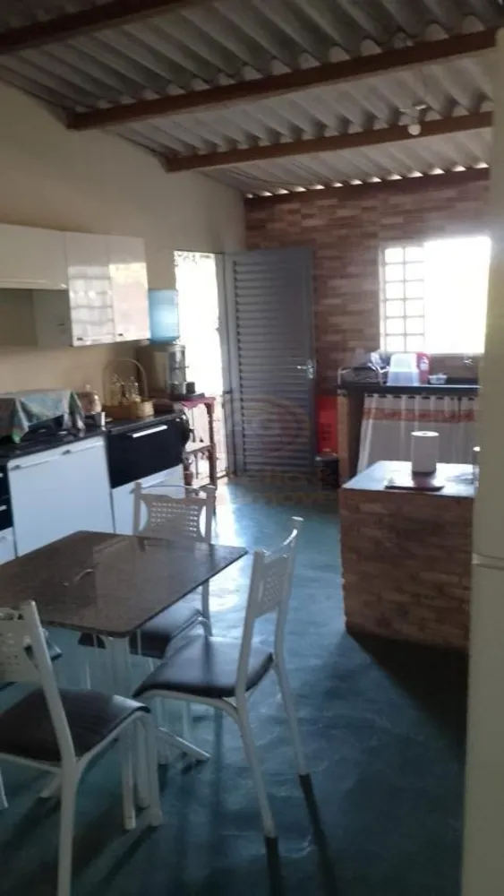 Chácara, 3 quartos, 1375 m² - Foto 8