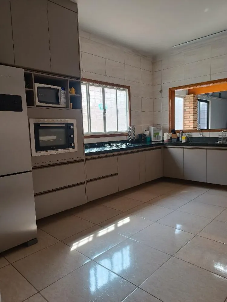 Casa, 2 quartos, 150 m² - Foto 2