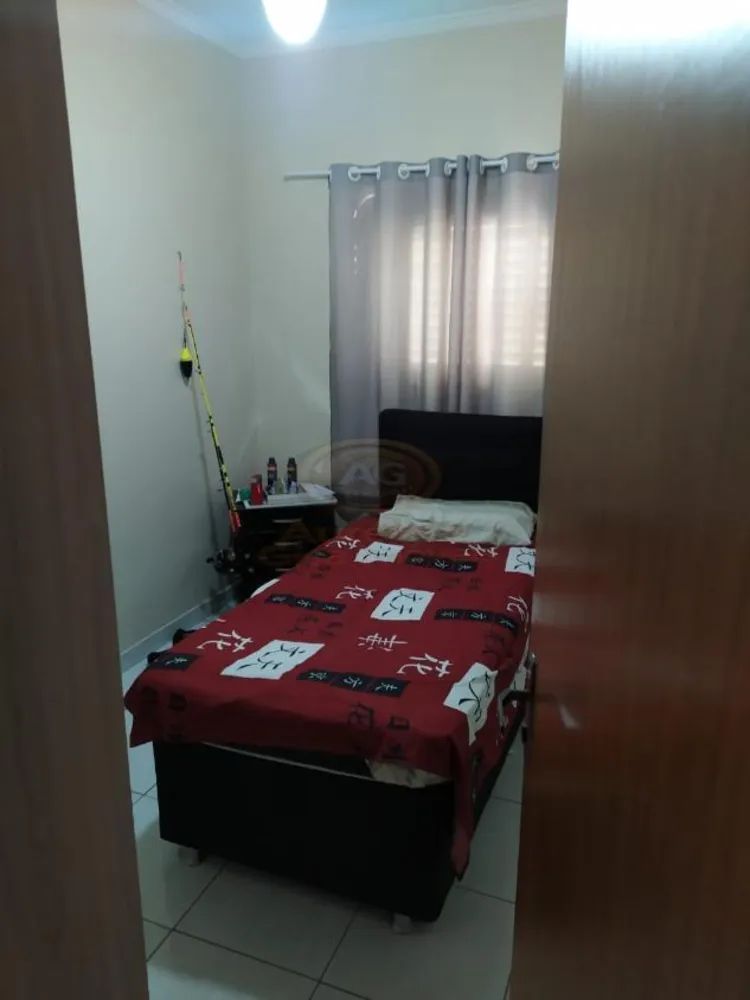 Casa, 3 quartos, 229 m² - Foto 2