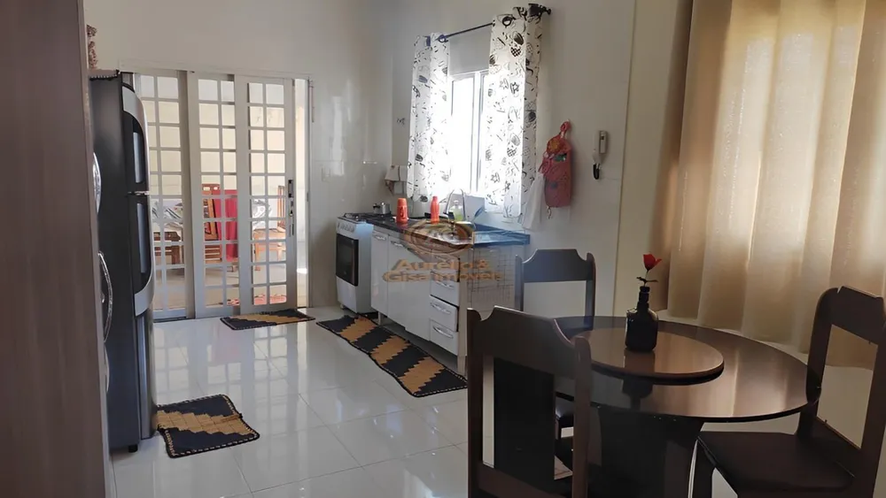 Casa, 3 quartos, 133 m² - Foto 3
