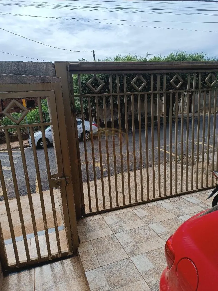 Casa, 4 quartos, 160 m² - Foto 1