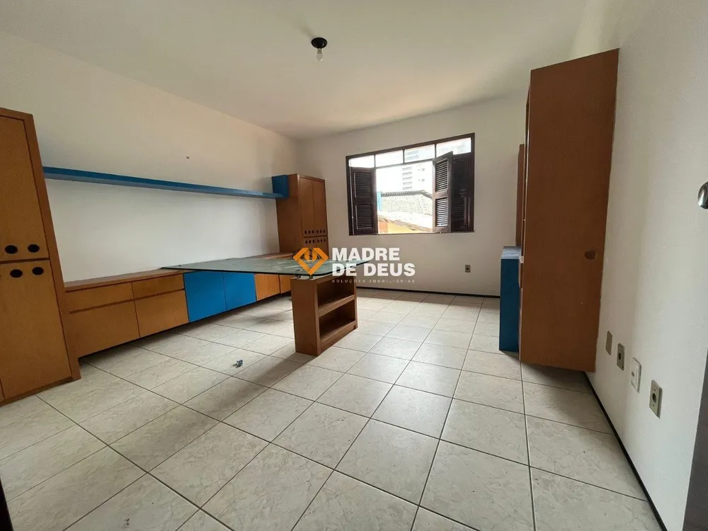 Casa, 6 quartos, 260 m² - Foto 7