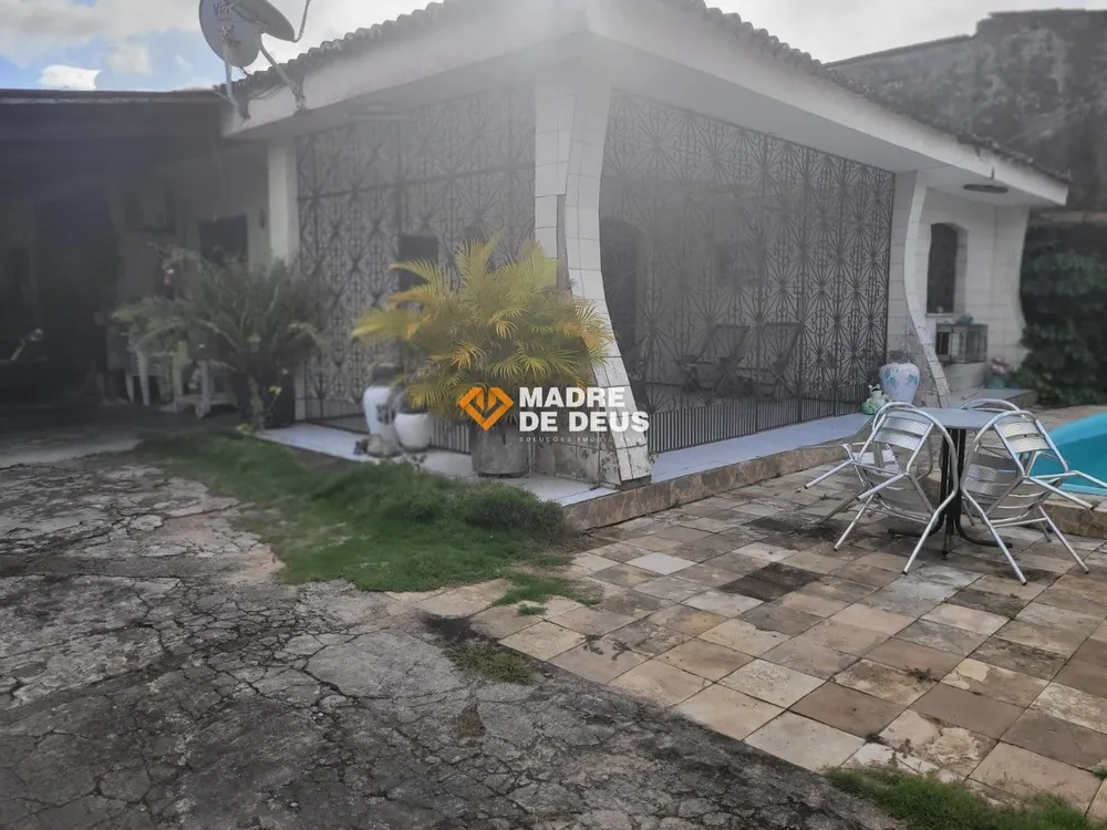 Casa, 4 quartos, 210 m² - Foto 1
