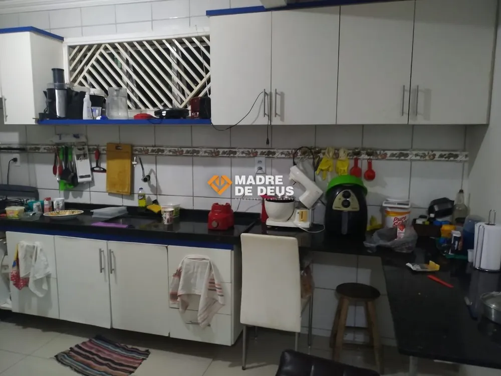 Casa, 4 quartos, 200 m² - Foto 6