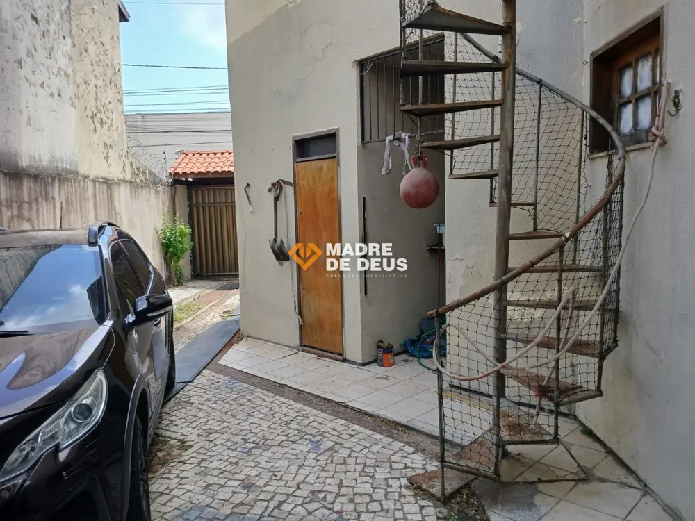 Casa, 4 quartos, 353 m² - Foto 3