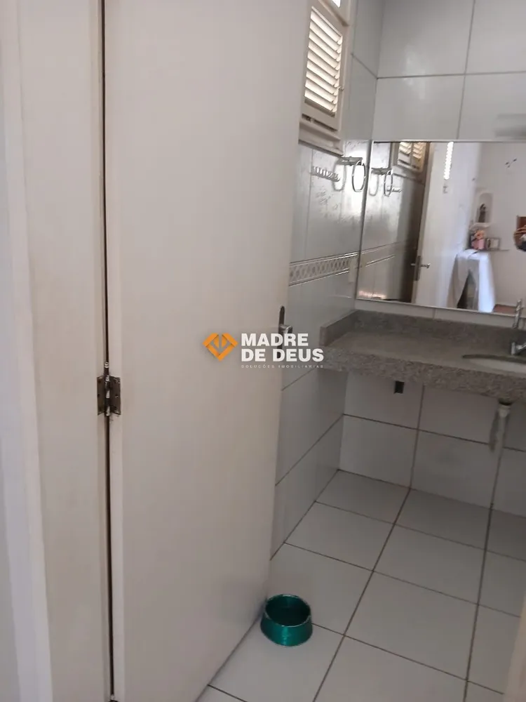 Casa, 3 quartos, 252 m² - Foto 3