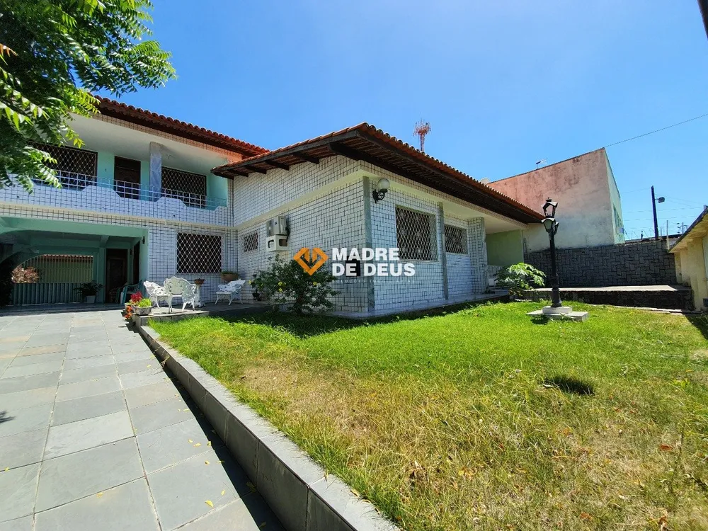 Casa, 4 quartos, 350 m² - Foto 1