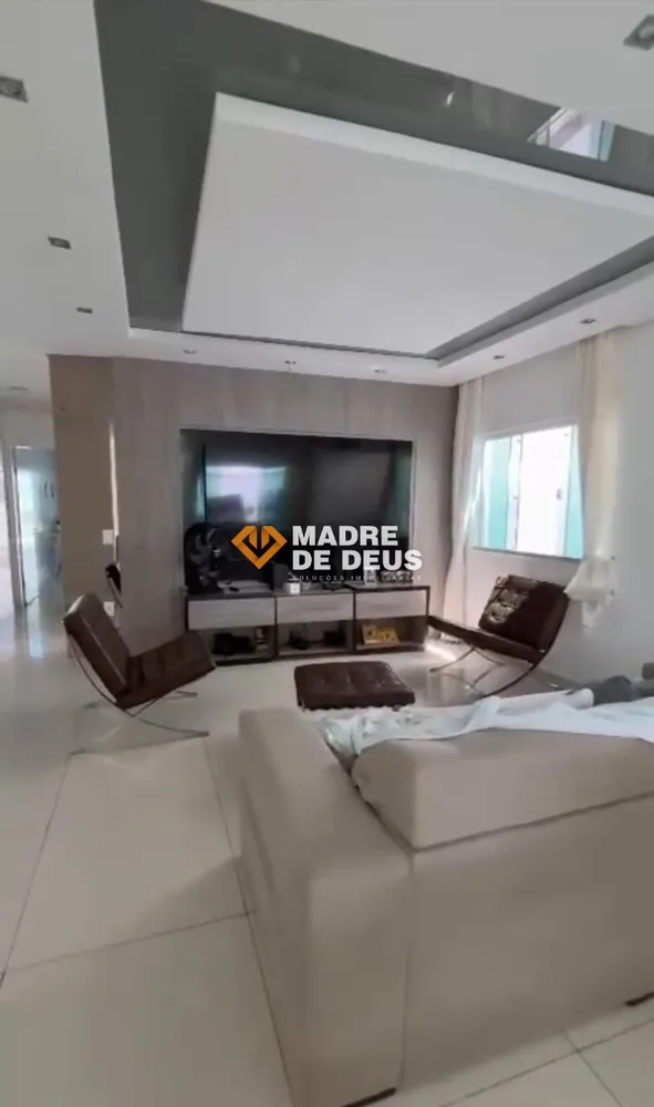 Casa, 3 quartos, 240 m² - Foto 3
