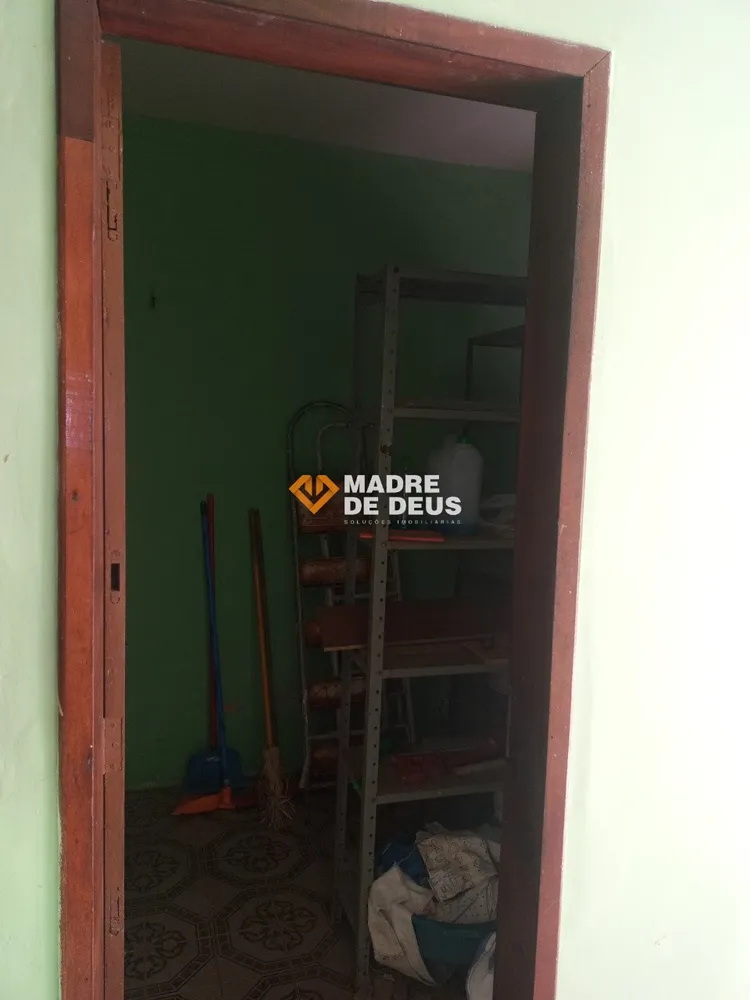 Casa, 4 quartos, 151 m² - Foto 1