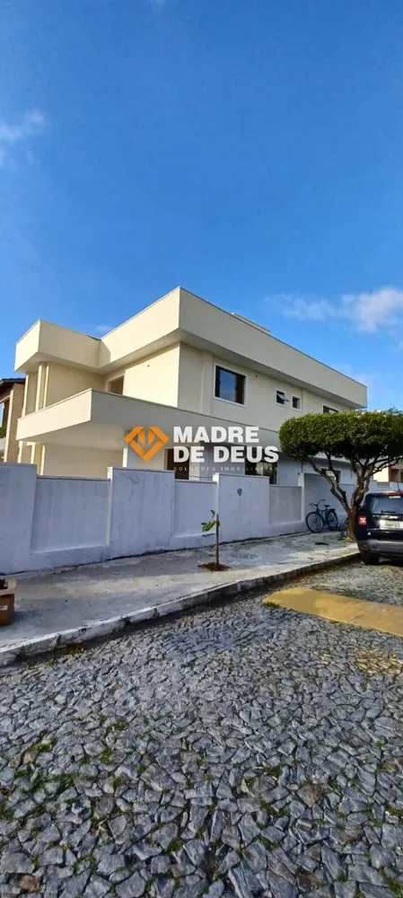 Casa, 4 quartos, 225 m² - Foto 3
