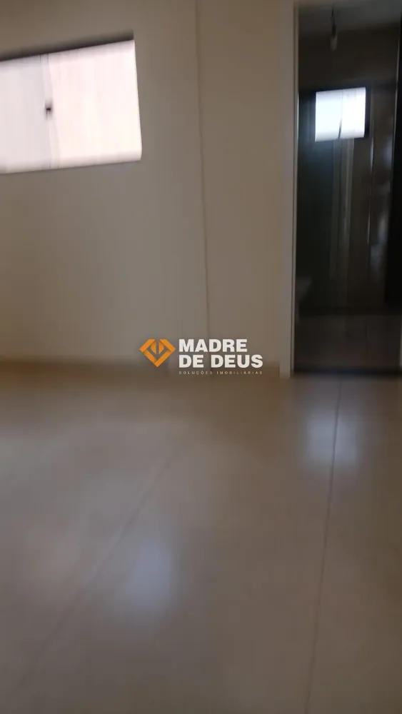 Casa, 4 quartos, 225 m² - Foto 1