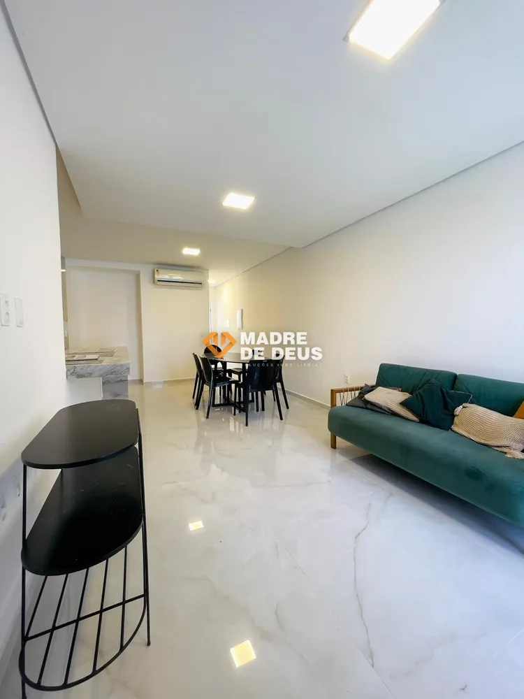 Casa, 4 quartos, 152 m² - Foto 2