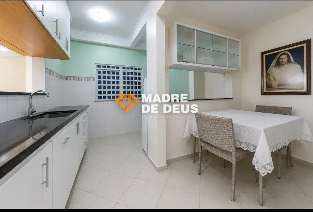 Casa, 3 quartos, 262 m² - Foto 12