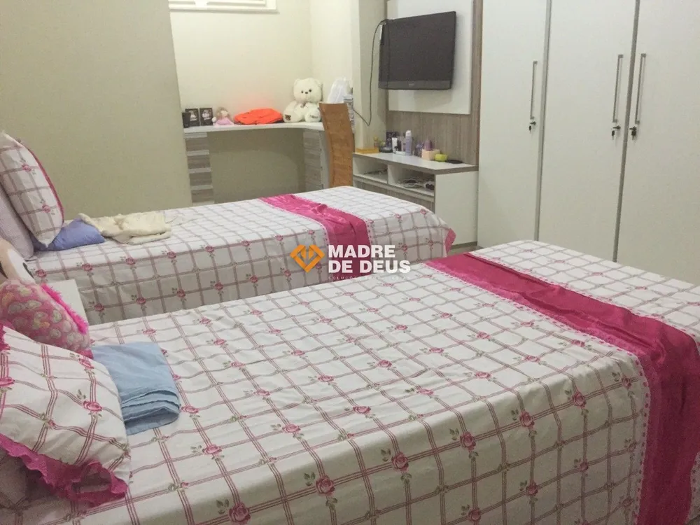 Casa, 4 quartos, 340 m² - Foto 2