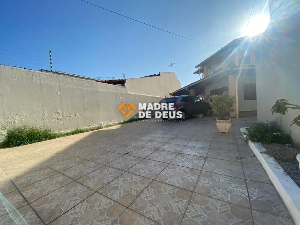 Casa, 6 quartos, 380 m² - Foto 3