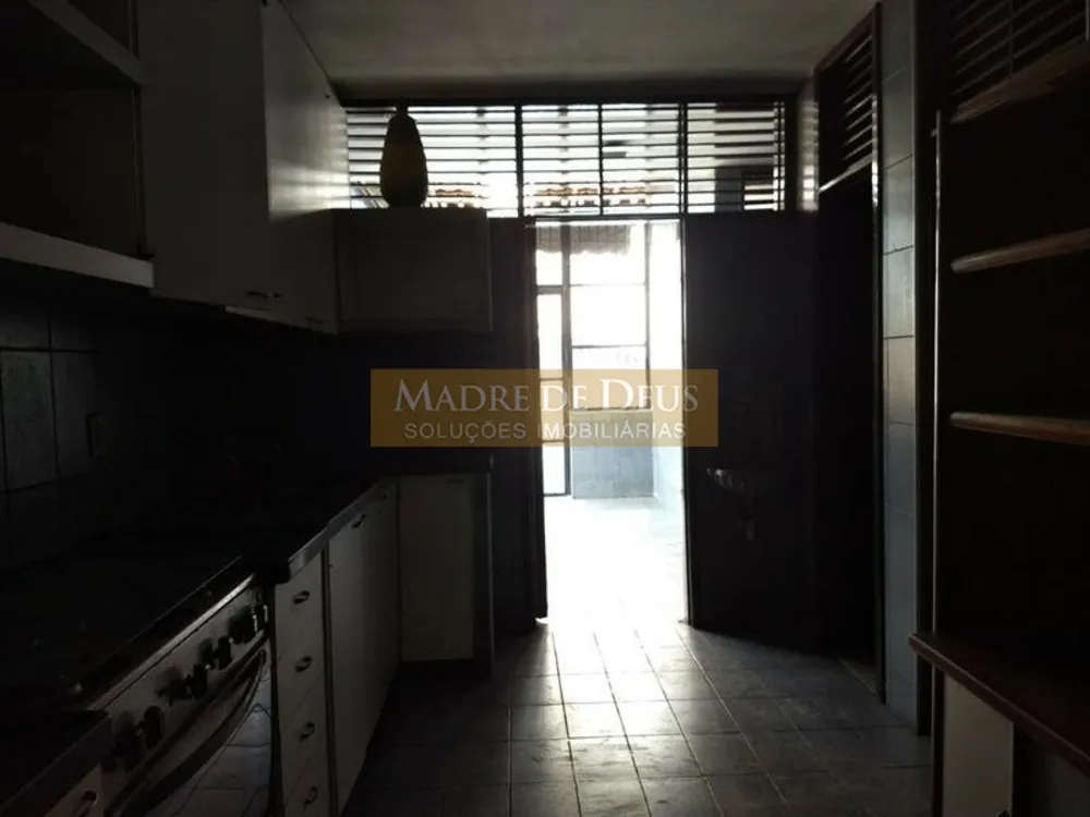 Casa, 6 quartos, 408 m² - Foto 3