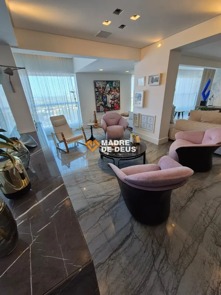 Apartamento, 4 quartos, 230 m² - Foto 11