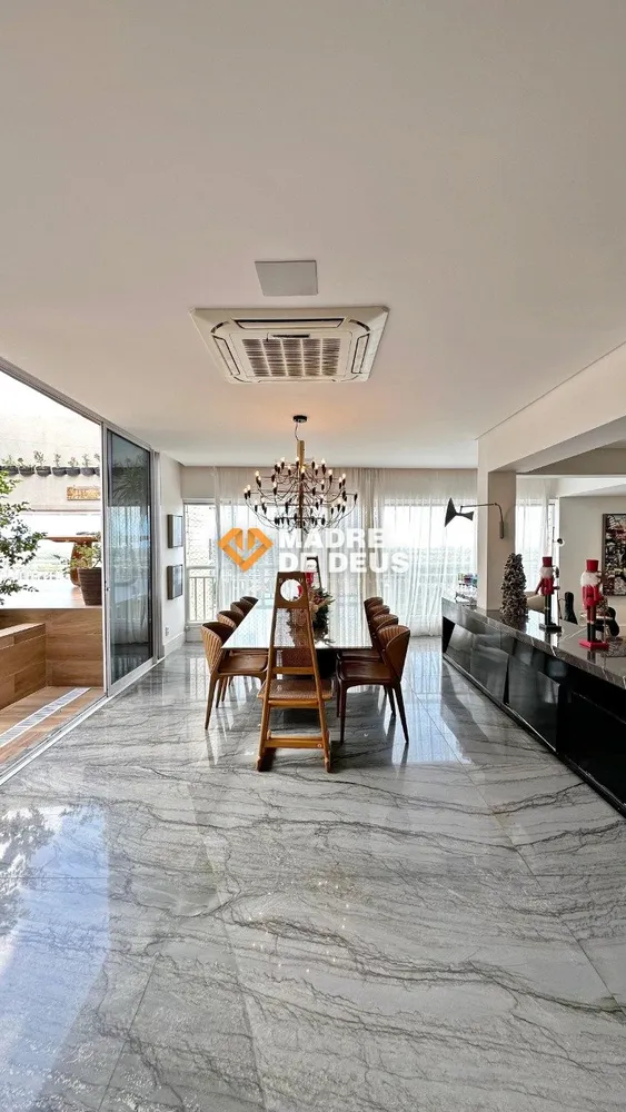 Apartamento, 4 quartos, 230 m² - Foto 1