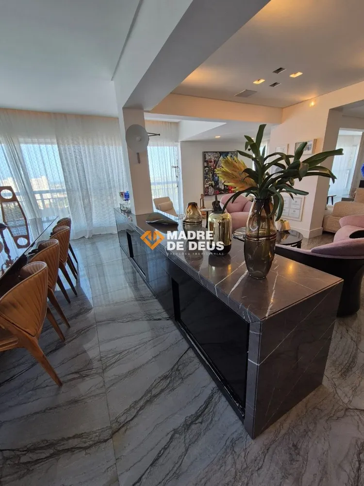 Apartamento, 4 quartos, 230 m² - Foto 10