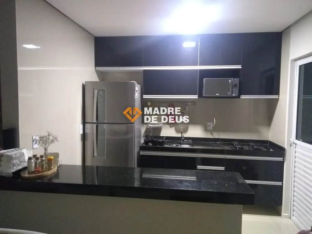 Casa, 3 quartos, 130 m² - Foto 1