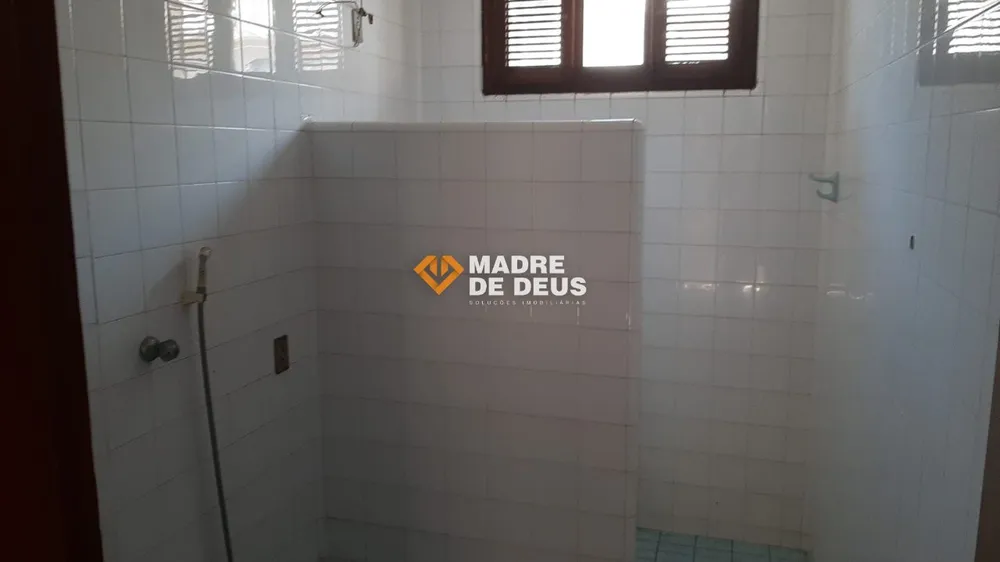 Casa, 4 quartos, 259 m² - Foto 6
