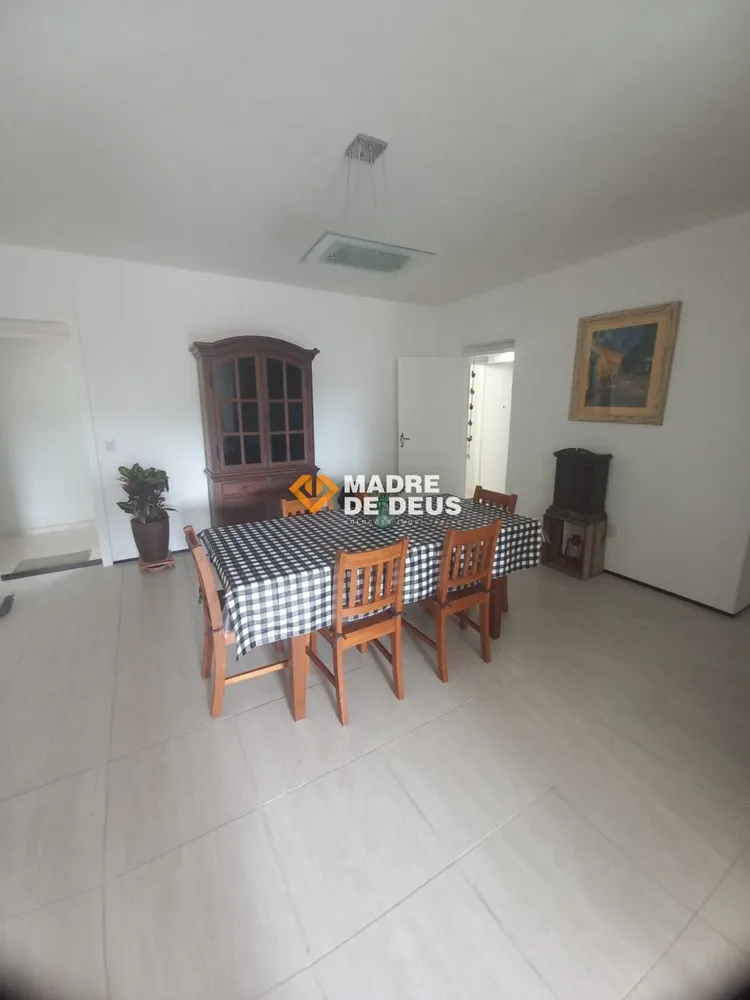 Apartamento, 3 quartos, 135 m² - Foto 4