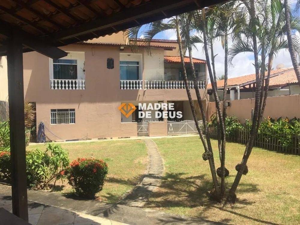 Casa, 4 quartos, 220 m² - Foto 1