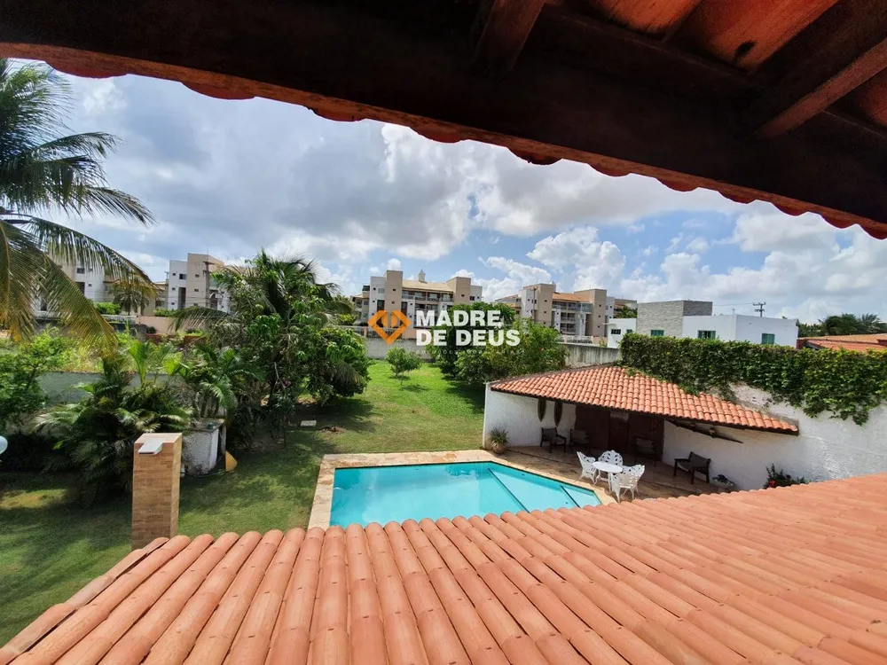 Casa, 5 quartos, 353 m² - Foto 1