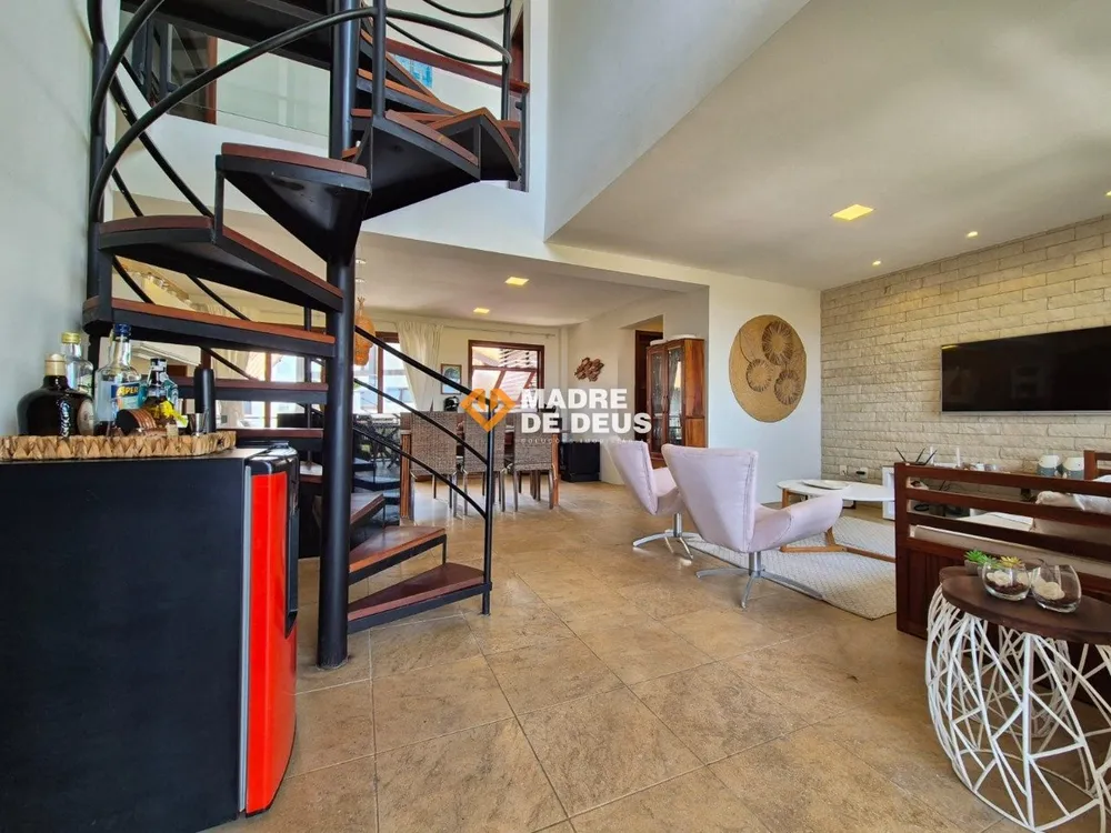 Cobertura, 5 quartos, 225 m² - Foto 5