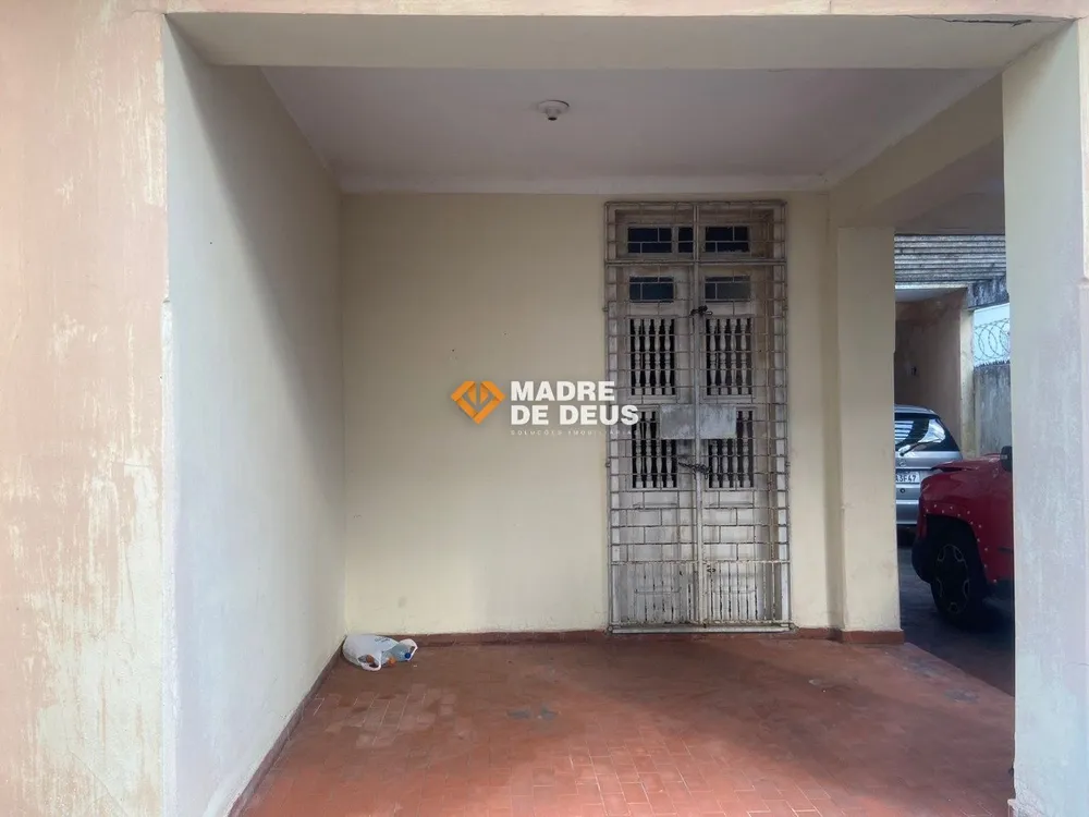 Casa, 4 quartos, 371 m² - Foto 1