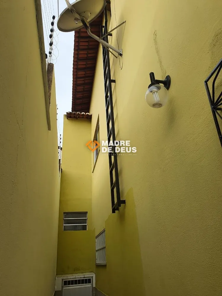 Casa, 4 quartos, 250 m² - Foto 11