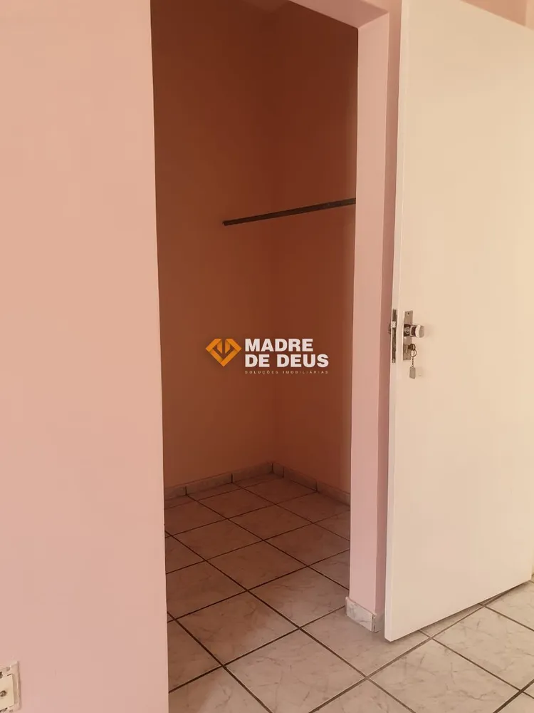 Casa, 4 quartos, 250 m² - Foto 4