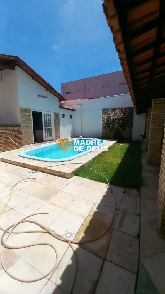 Casa, 5 quartos, 115 m² - Foto 8