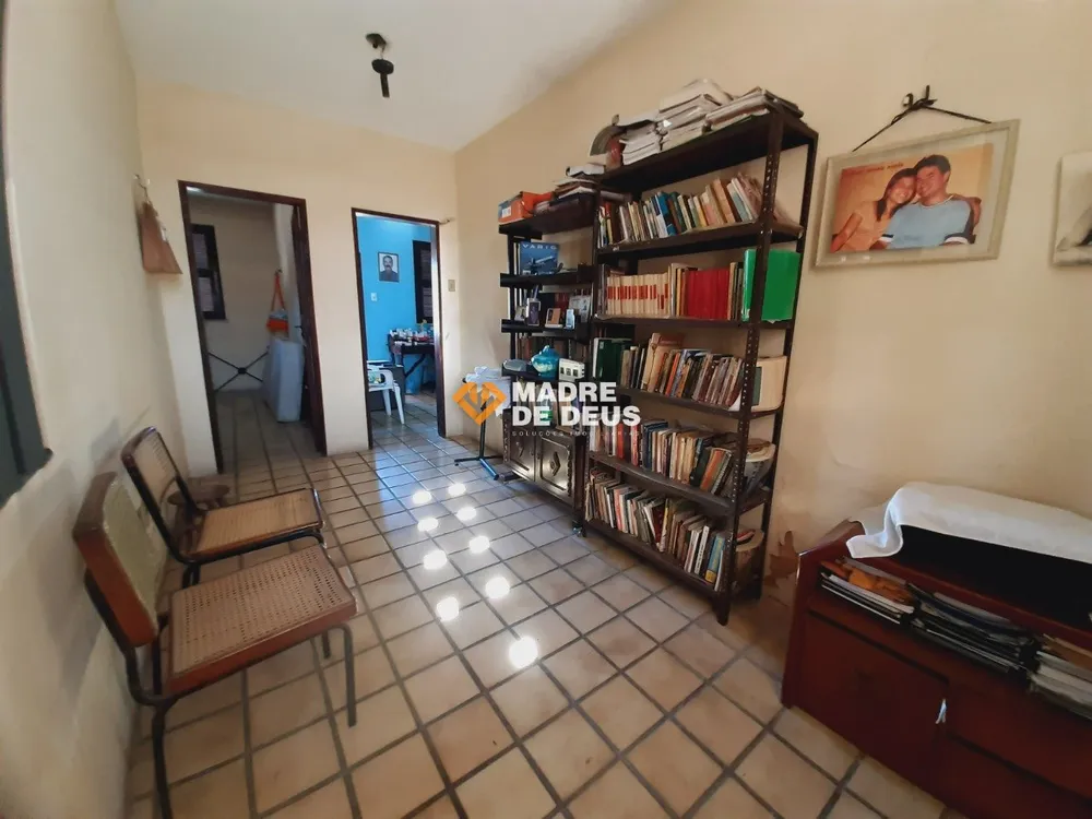 Casa, 5 quartos, 193 m² - Foto 2
