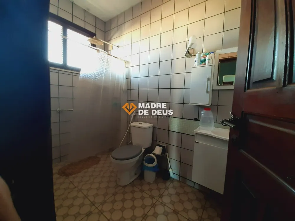Casa, 5 quartos, 193 m² - Foto 4