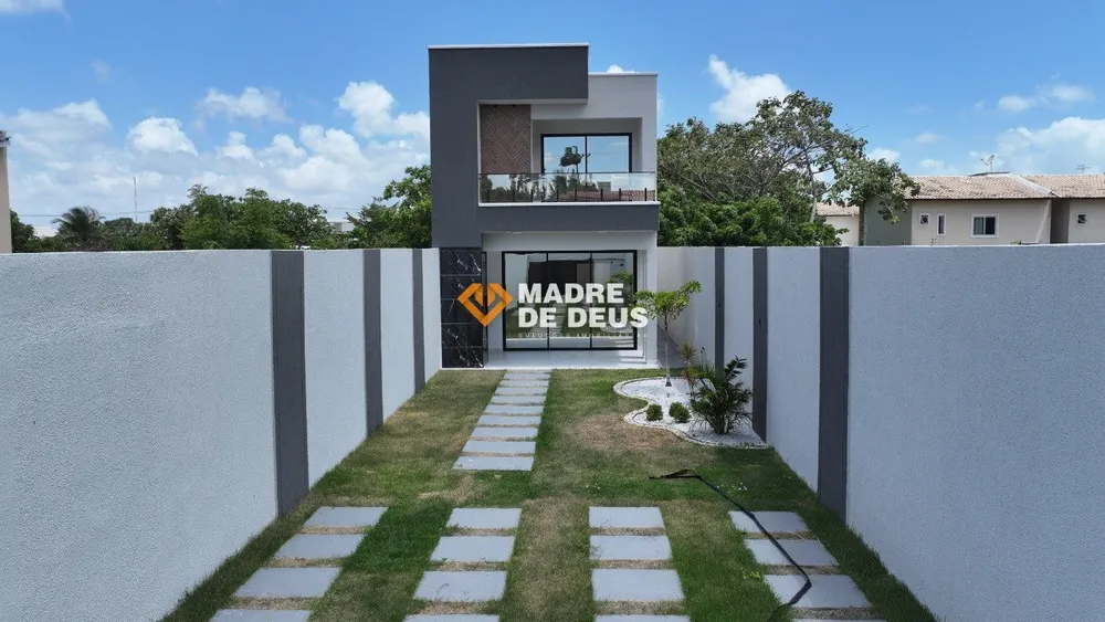 Casa, 4 quartos, 136 m² - Foto 1