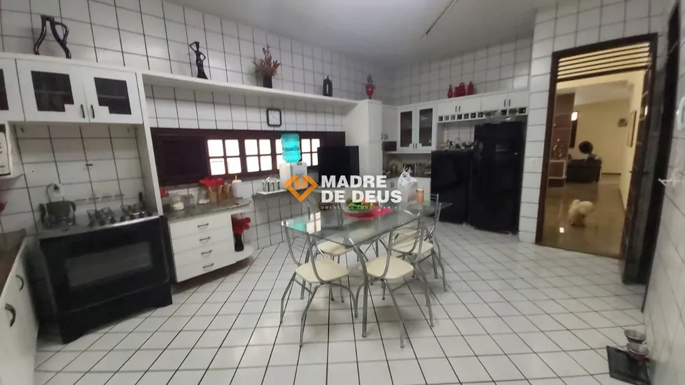 Casa, 3 quartos, 313 m² - Foto 9