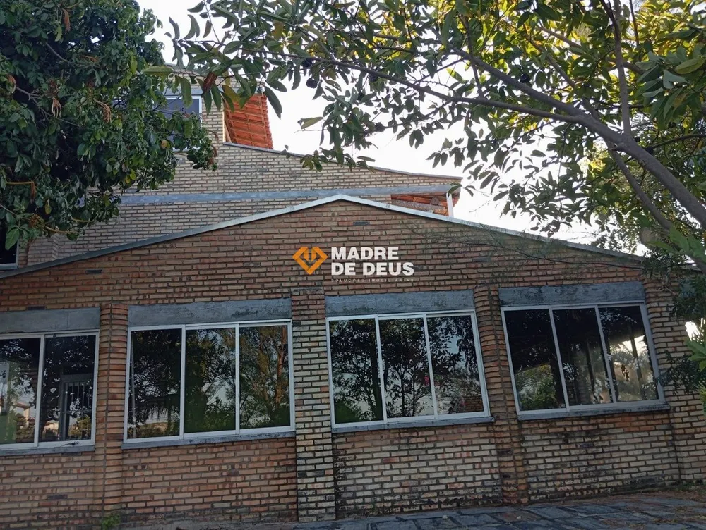 Casa, 3 quartos, 376 m² - Foto 2
