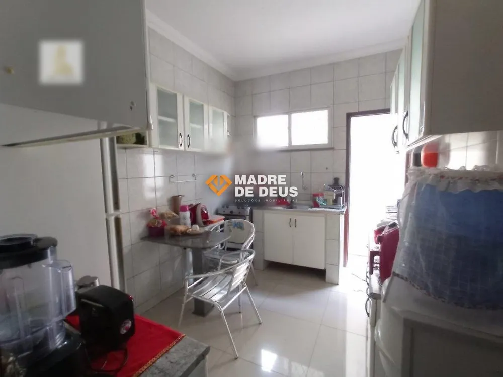Casa, 6 quartos, 320 m² - Foto 7