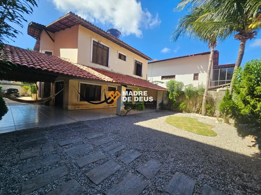 Casa, 4 quartos, 277 m² - Foto 2